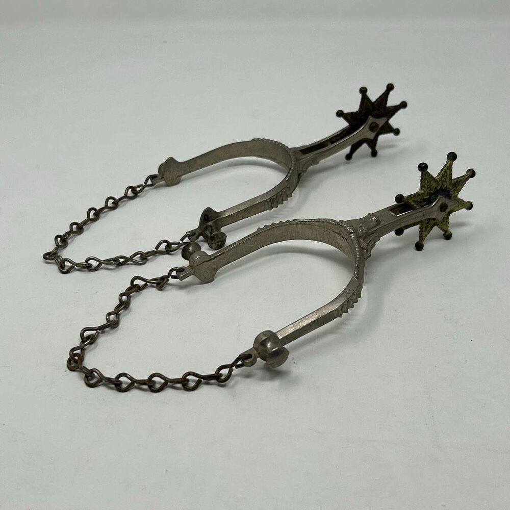 Vtg Children’s Cowboy Spurs with Chains 1950s 1960s Western Toy 8-point Star
